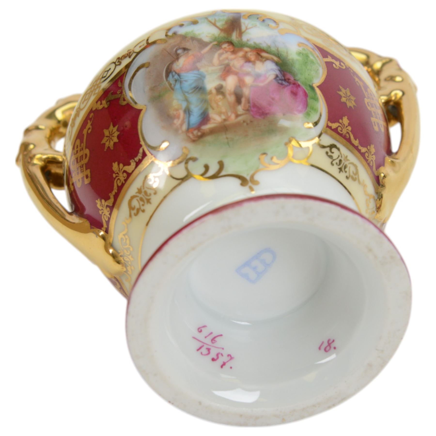 Vienna porcelain cabaret service for four, comprising tray, teapot, covered sucrier, milk jug, cups and saucers 