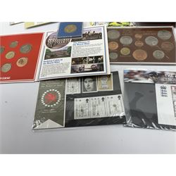 United Kingdom 1985 brilliant uncirculated coin collection, two Queen Elizabeth II unofficial coin year sets dated 1966 and 1967, sterling silver medallic first day cover, small number of first day covers and PHQ cards, Royal Mail 'The Story of P&O' five pound book of stamps etc