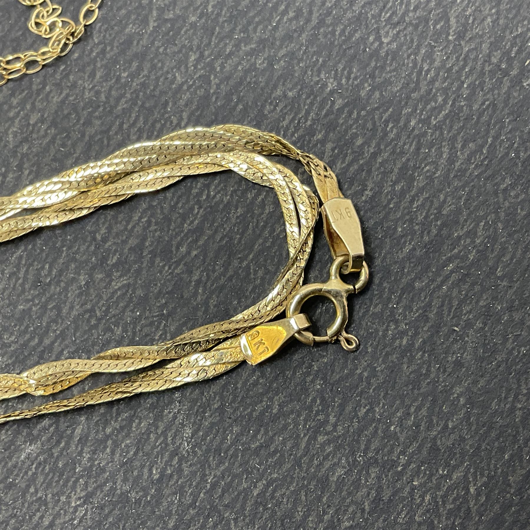 9ct gold jewellery, including gate bracelet, cross pendant, hoop earrings, two chain necklaces and a sapphire pendant necklace