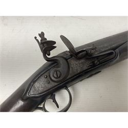 Early 19th century flintlock single barrel sporting gun by Johnston, approximately 14-bore, with 94cm(37