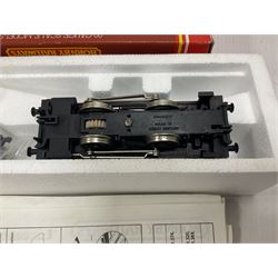 Hornby ‘00’ gauge - LBSC Class A1 0-6-0 ‘Brighton Works’ Terrier locomotive no.32635; LBSC E2 Class 0-6-0 tank locomotive no.100; BR Class 3F Jinty 0-6-0 tank locomotive no.47480; Caledonian ‘Pug’ Class 0-4-0 Saddle Tank locomotive no.270; GNR Class J13 0-6-0 Saddle Tank locomotive no.1247; LNER Class J83 0-6-0 locomotive no.8477; Class J52 0-6-0T locomotive no.68831 in BR black; in original boxes; BR Black 0-4-0 locomotive no.56025, in ‘Smokey Joe’ box; two further loose locomotives comprising ‘Waddon’ 0-6-0 locomotive no.54 and Caledonian Railway 0-4-0 locomotive no.270 (10) 