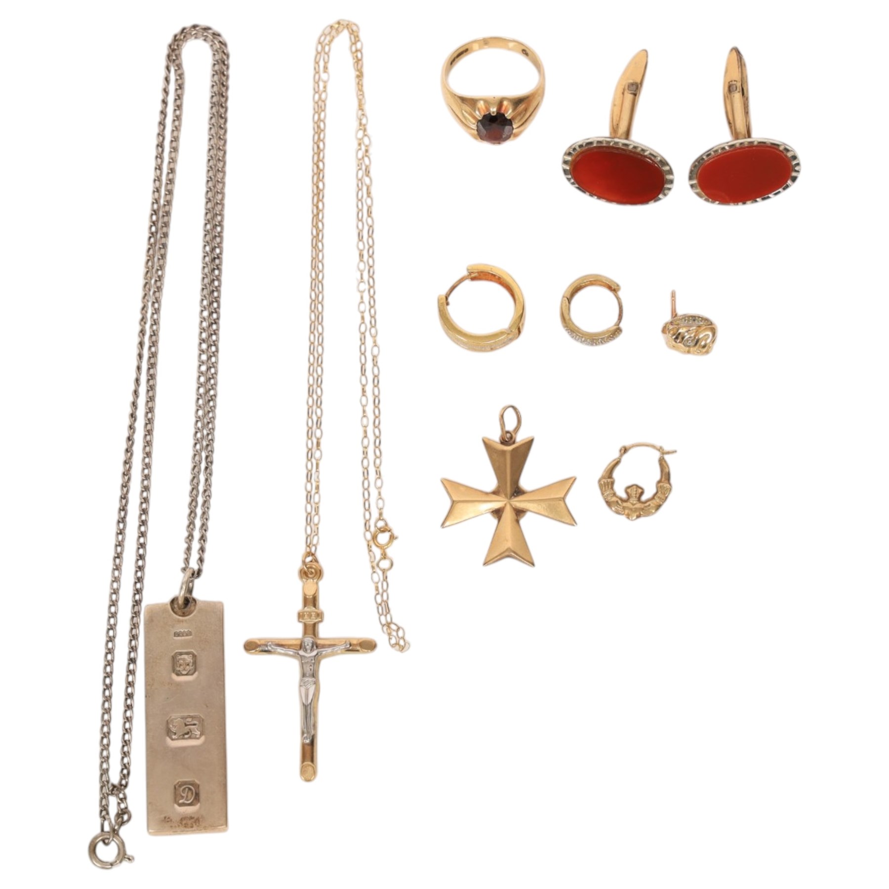 9ct gold jewellery, including paste set signet ring, star pendant and three single earrings, 18ct gold single hoop earrings, pair of gold on silver cufflinks and a silver ingot and chain  