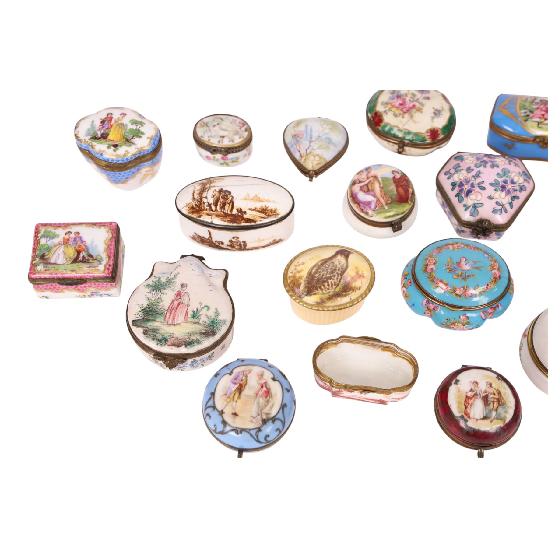 Large collection of 19th century and later pill boxes, including examples by Limoges, Veuve Perrin, Capodimonten etc 
  