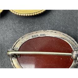 9ct gold jewellery including leaf brooch, wishbone Mizpah brooch, carnelian brooch, gold cased ladies Omega wristwatch, on leather strap and gold cased ladies Tissot wristwatch on expanding gilt strap, together with silver brooches and a Czech paste buckle, etc