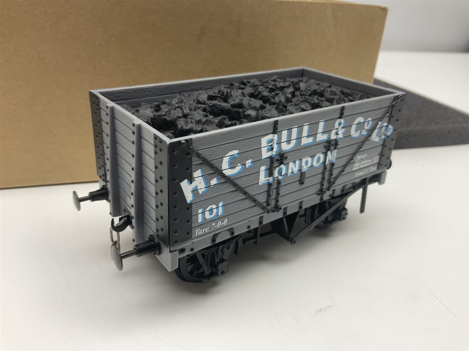'0' gauge - two Finescale Wagons by Skytrex, SMR2 kit-built and painted for H.C. Bull & Co Ltd; both boxed; and Peco unmade wagon kit in opened packaging (3)