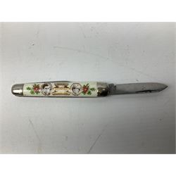 Eighteen pocket knives including examples by Richards of Sheffield, knife  commemorating the Royal Wedding 29th July 1981 etc