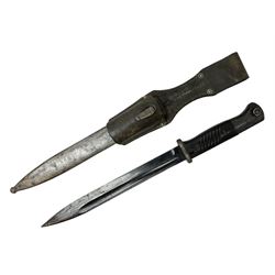 German Model 1884/98 knife bayonet, the 25.5cm fullered steel blade marked 'E.u.F. Horster 3643b'; in steel scabbard with Dresden made leather frog dated 1938 L42cm overall