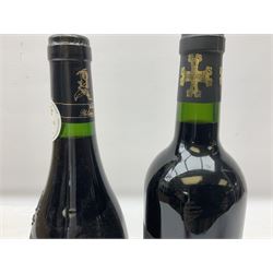 Mixed red wines including six bottles Chateau Verniotte Castillon Cotes de Bordeaux 2011, 750ml 14.5% vol, two bottles Chateau Philippe Lamour Costieres De Nimes 2016, 750ml 14% vol, Chateau du Prieur Bordeaux 2016 and five others of various contents and proofs (14)  