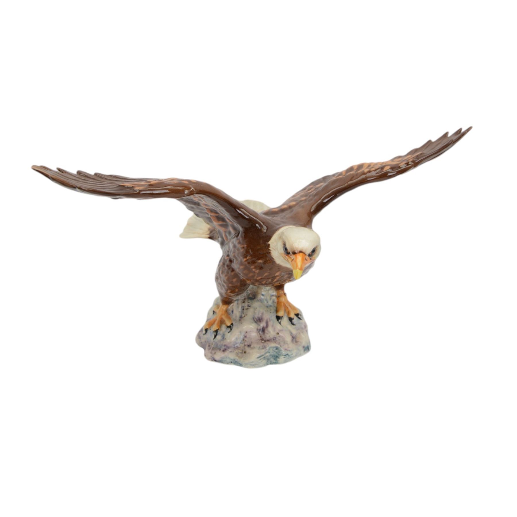 Eleven Beswick bird figures, including Lesser Spotted Woodpecker 2420, Kestrel 316, Lapwing 2416 etc   