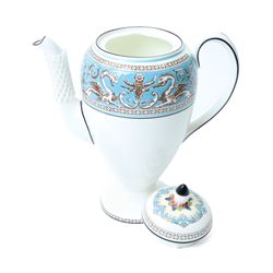 Extensive Wedgwood Turquoise Florentine part service tea, dinner and coffee service for six covers comprising six dinner plates, six dessert plates, six soup bowls and stands, pair of vegetable dishes and covers, gravy boat ad stand, oval meat plates, six tea cups and saucers, six coffee cans and saucers, six tea plates, teapot, coffee pot, sucrier and cover, sugar bowl, milk and cream jugs and cake plate, 72 pieces
