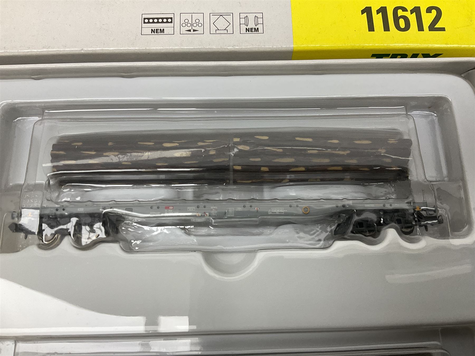 Trix Minitrix 'N' gauge - No.11612 SETG Lumber Transport Train; boxed