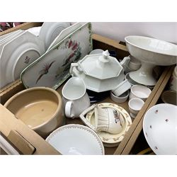 Collection of ceramics to include a pair of Bridgwood plates marked Waring & Gillow, Hornsea jug, Emma Bridgewater vase, planters etc in four boxes 