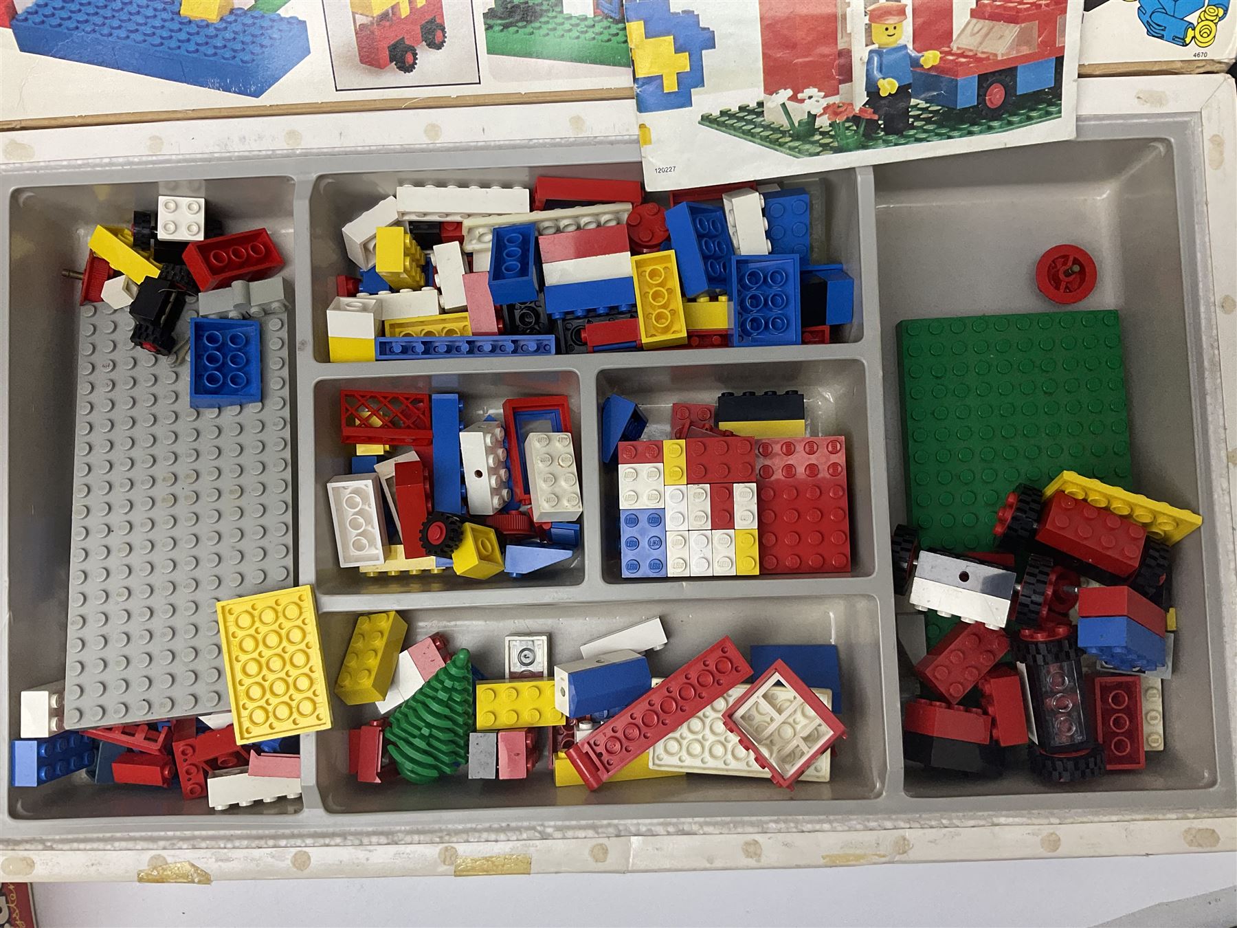 Lego - six 1960s/70s boxes for set Nos.5,40, 050, 066, 070 and 544; well stocked with assorted pieces (6)