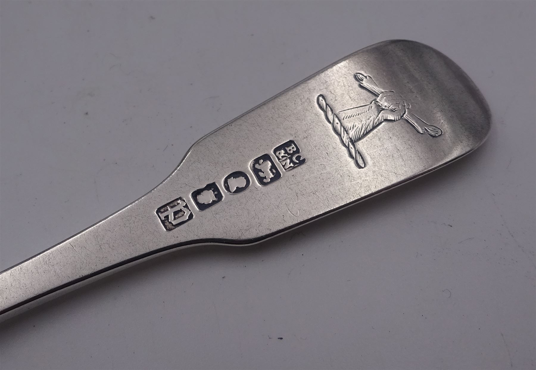 Fourteen George IV provincial silver Fiddle pattern dessert forks, hallmarked James Barber, George Cattle II & William North, York 1826, and James Barber & William Whitwell, York 1828, L16cm, approximate total weight 18.56 ozt (577.4 grams)