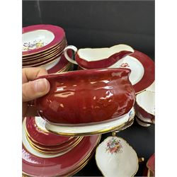 Hammersley tea and dinner service, including twelve dinner plates, twelve teacups, two sauce boats, two covered dishes etc  