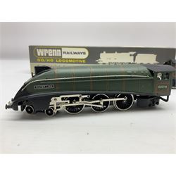Wrenn '00' gauge - Class A4 4-6-2 locomotive 'Silver Link' No.60014 in BR Green; boxed with instructions.