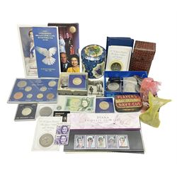 Great British and World coins including commemorative crowns, six Queen Elizabeth II five pound coins, pre decimal coinage, miscellaneous items etc