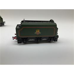Hornby Dublo - three-rail Duchess Class 4-6-2 locomotive 'Duchess of Montrose' No.46232 in BR Green gloss; 4MT Standard 2-6-4 Tank locomotive No.80033; Class N2 0-6-2 Tank locomotive No.69567; all unboxed; and three spare tenders, two in blue striped boxes (6)