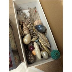 Colleciton of jewellery, including hatpins, brooches, silver earrings, etc