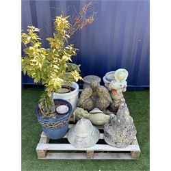 Glazed planters, garden ornaments, composite stone figure of three pelicans etc.  - THIS LOT IS TO BE COLLECTED BY APPOINTMENT FROM DUGGLEBY STORAGE, GREAT HILL, EASTFIELD, SCARBOROUGH, YO11 3TX