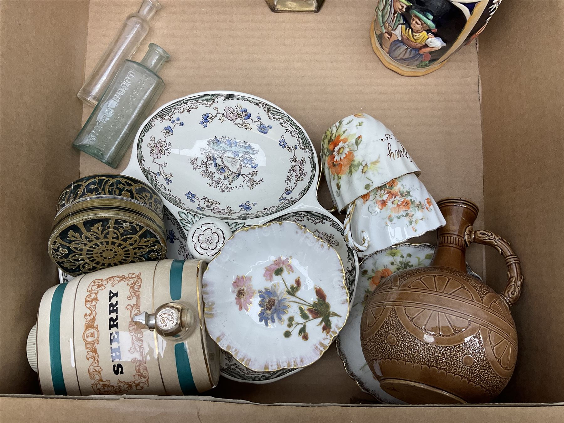 Denby Greenwheat pattern dinner wares, together with Royal Doulton Tumbling Leaves pattern tea and dinner wares, Royal commemorative ceramics including Wedgwood Jasperware table lighter, pair of Victorian glass hand painted vases, large blue and white urn with lid, Noritake part tea set, Staffordshire style dog and other ceramics and collectables, in boxes