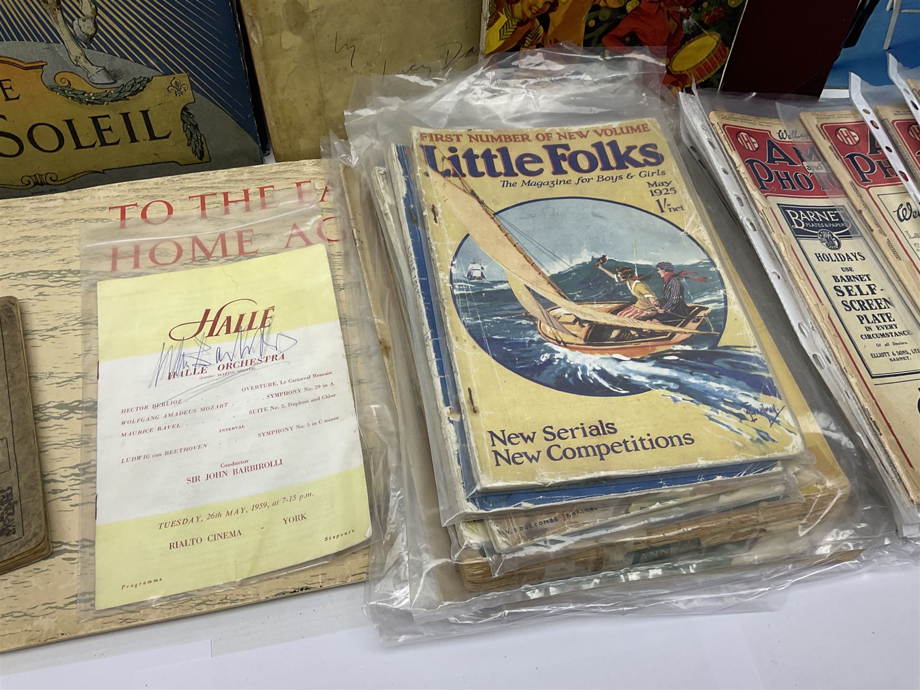Collection of books and ephemera, including Lucy Dawson; Dogs as I see Them, with twenty two Illustrations in colour, Grosset & Dunlap 1937, Pearson's Christmas magazine December 1973, bound volume of Pearson's Magazine Jan-June 1896, Mates Annual 1976, Glamour Magazine 3rd September 1958, Ready Steady Go 1965, Dorothy Una Ratcliffe; Hoops of Steel, printed for private circulation 1935, signed numbered ltd. edition 40/300 etc