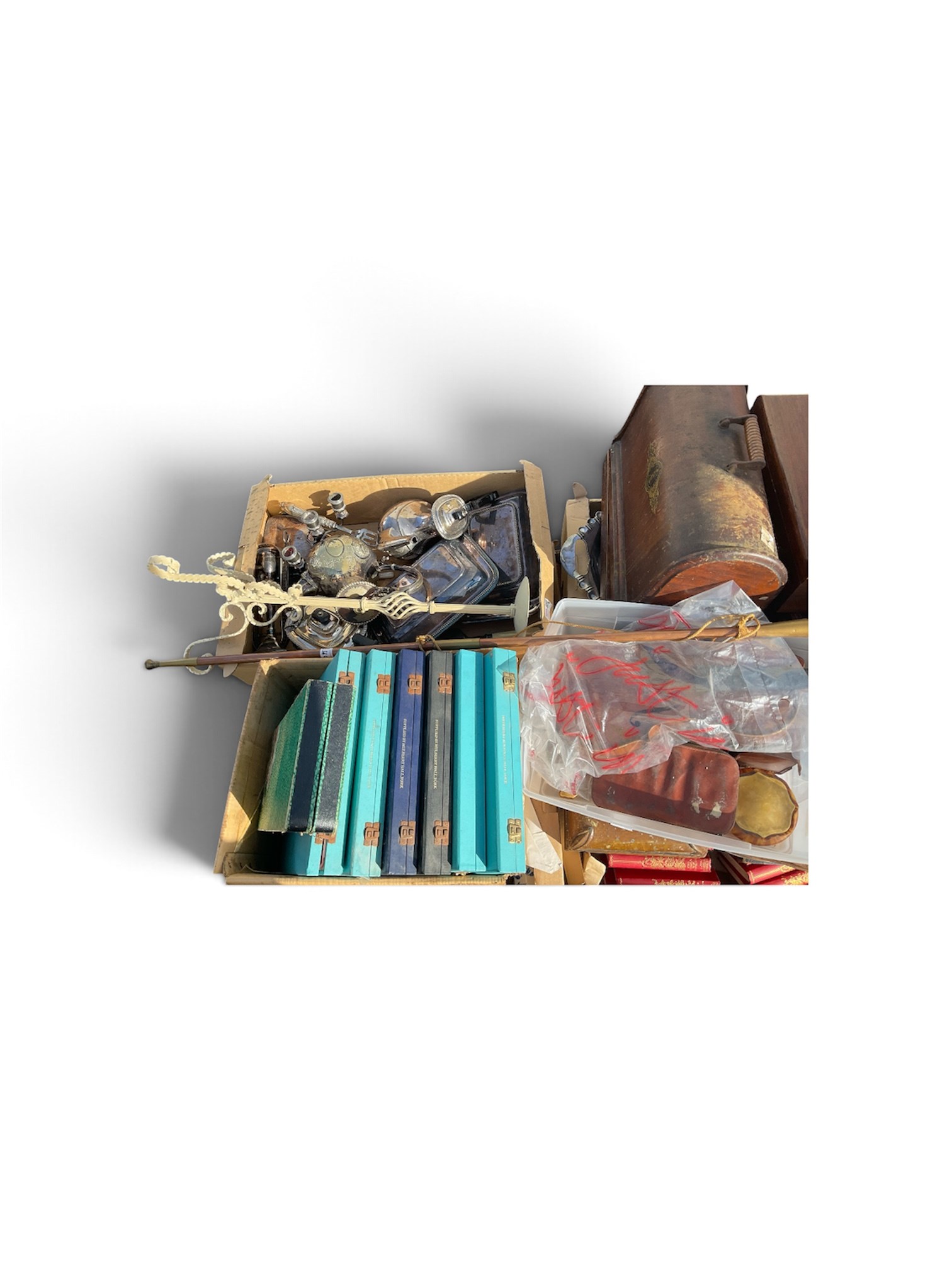 Collection of decorative items including silver plate, collectors plate, ceramics and books etc 