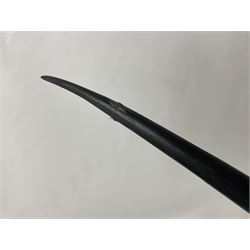 Antlers/Horns: Gemsbok Oryx (Oryx gazella gazella), pair of oryx curved horns on partial skull, mounted on an ebonised shield, H130cm