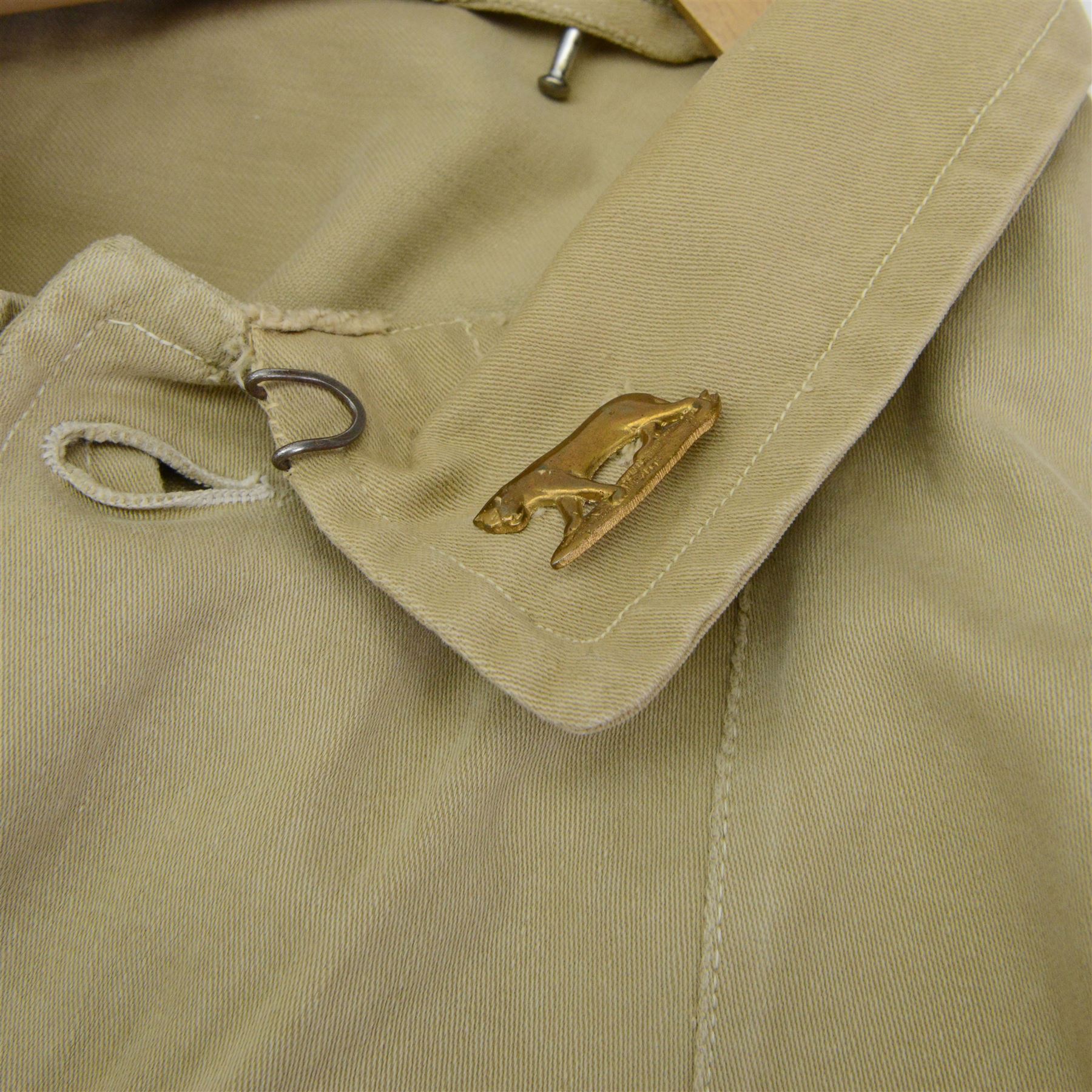 Great War Canadian Seaforths of Canada overseas tropical tunic, with Seaforths shoulder titles and 72nd regiment collar badges, H68cm