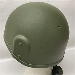 1950s UN soldiers helmet with liner