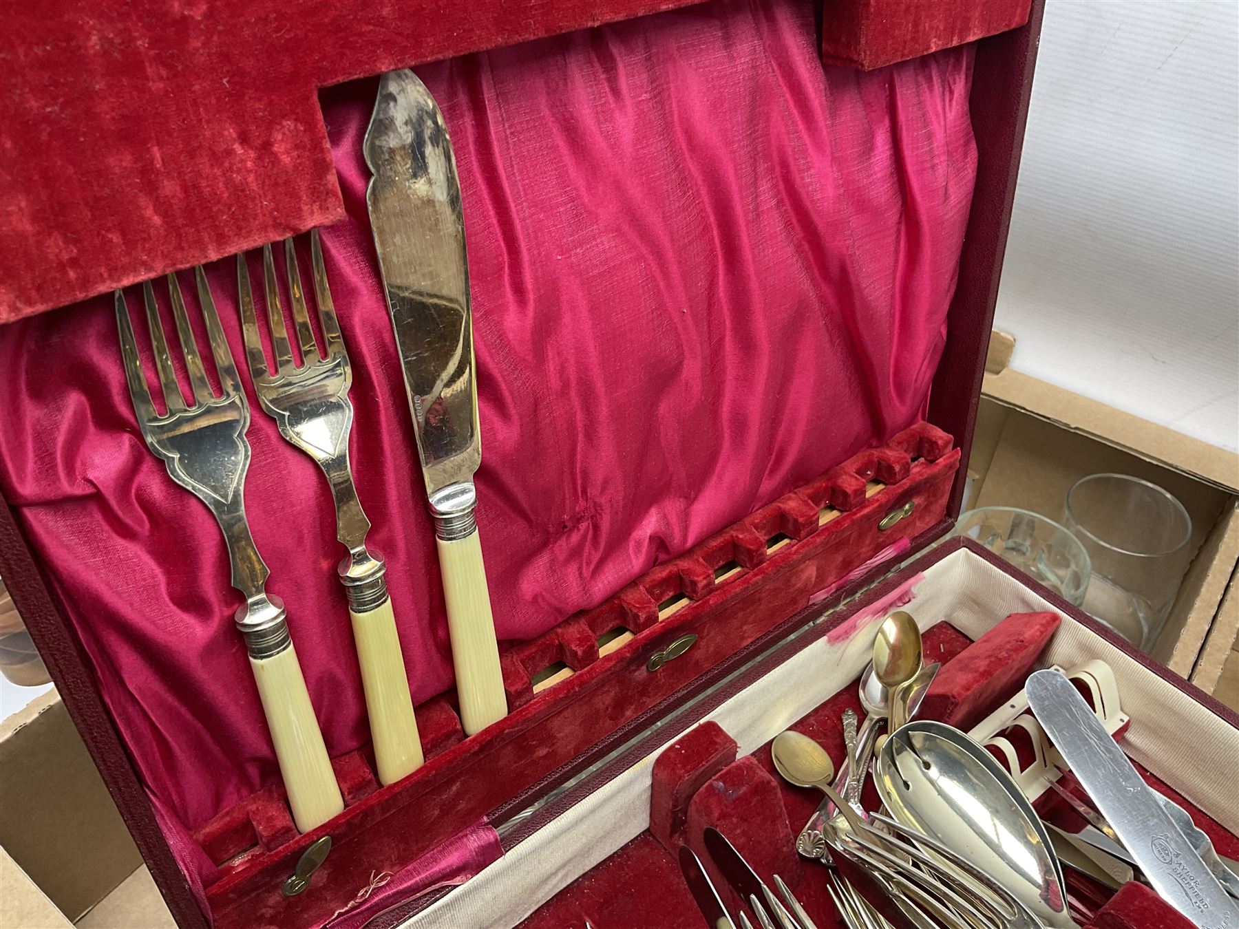 Onyx box with claw feet, together with gilt framed mirror, cut glass vase and other collectables, in three boxes 