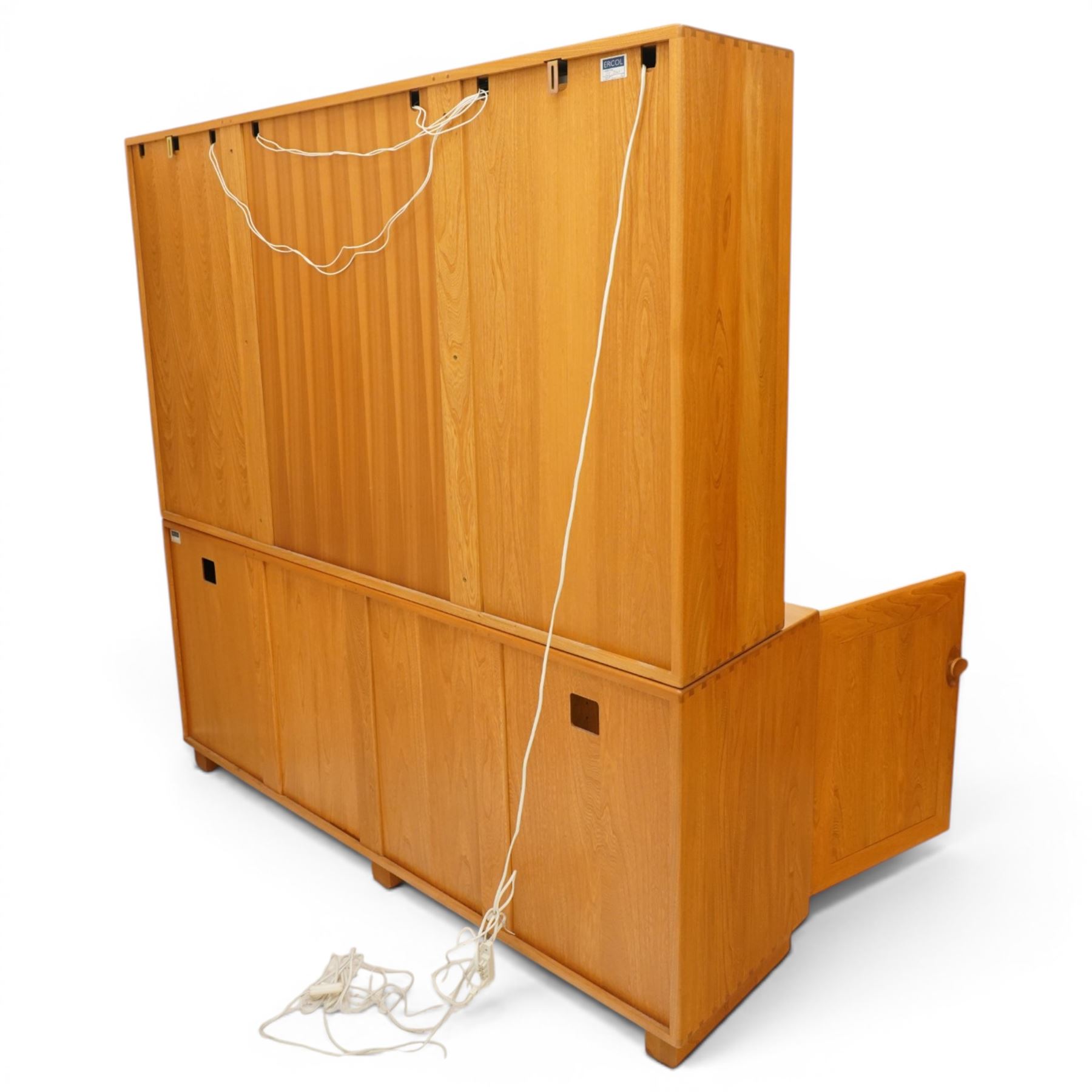 Ercol - Windsor wall unit sideboard