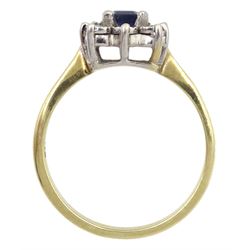 9ct gold emerald cut sapphire and diamond chip ring