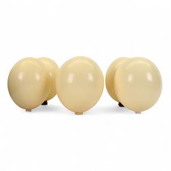 Six blown Ostrich (Struthio) eggs