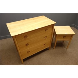  Marks and Spencer light oak finish chest of three drawers on turned supports, (W89cm, H87cm, D48cm), and matching bedside table with one drawer, (W45cm, H57cm, D40cm)   