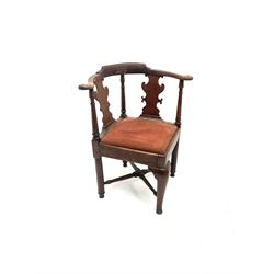 Elm 19th Century corner chair, shaped plat, upholstered seat, cabriole and turned supports