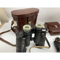 Four pairs of Carl Zeiss Jena binoculars, Jenoptem 10x50W, Jenoptem 7x50W and two pairs of Jenoptem 8x30W, all cased (4)