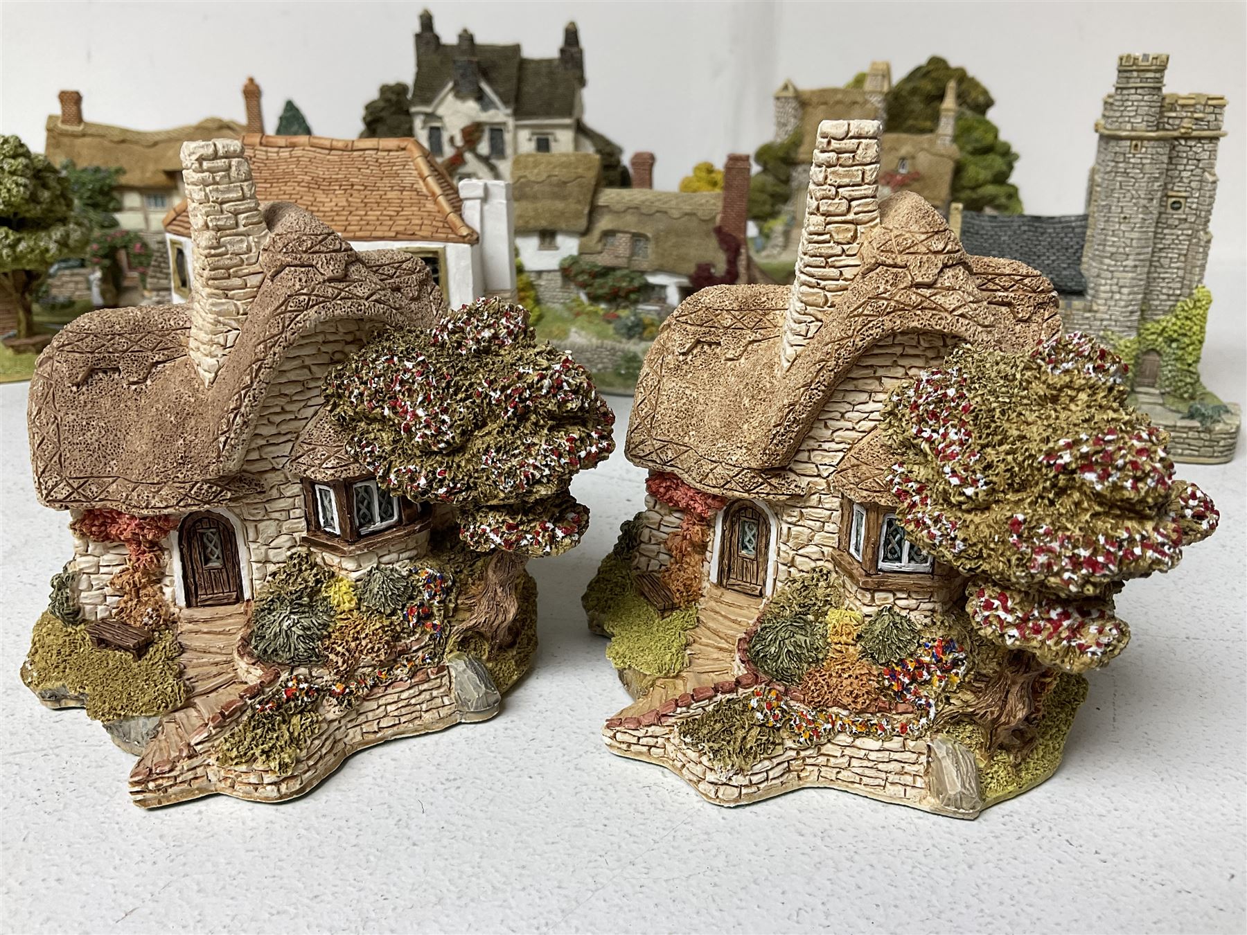 Nineteen Lilliput Lane models | Antiques, Collectables, Ceramics