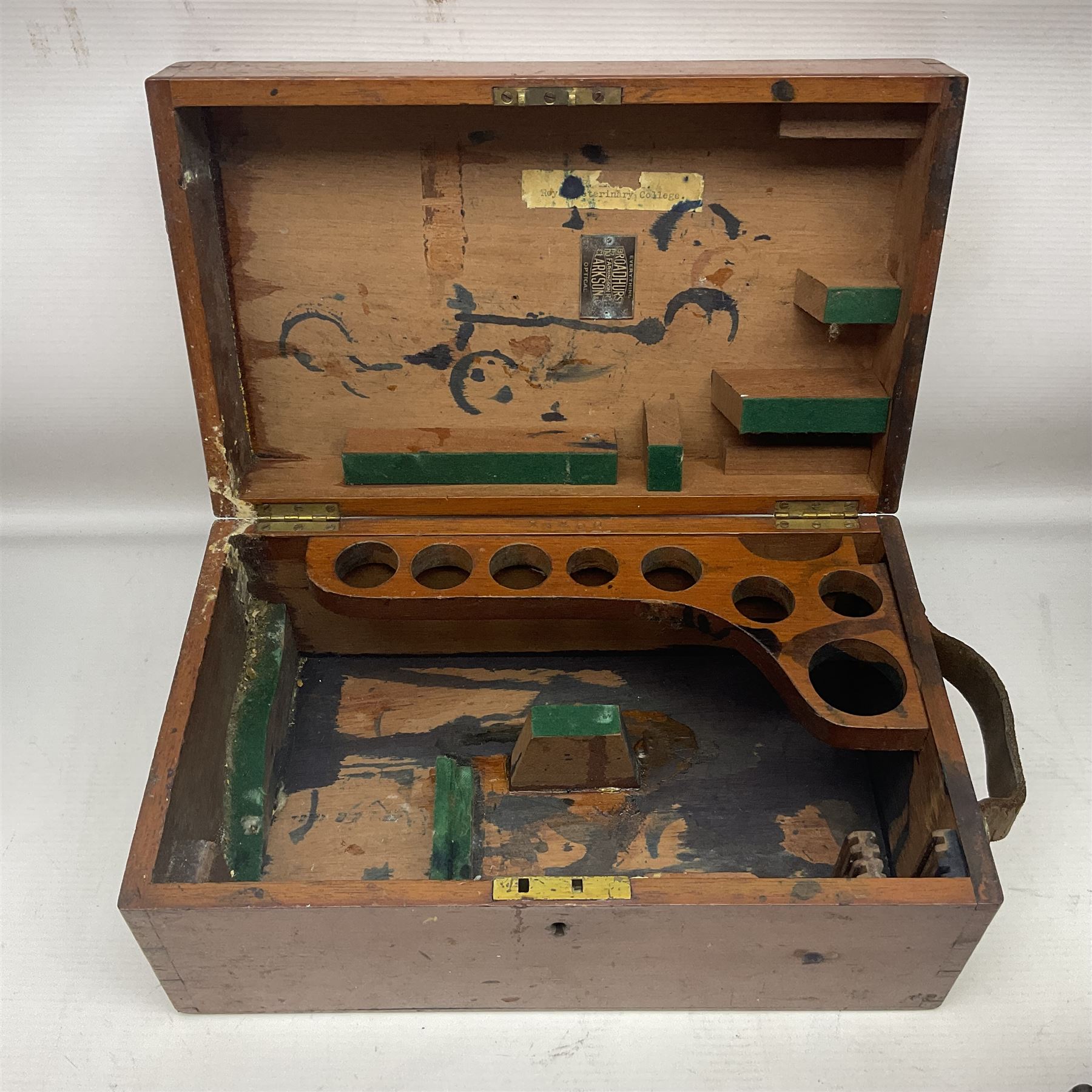 Three microscopes, comprising Swift and Son, Beck model 22 no 5512 amd E. Leitz Wetzlar no 113555, all boxed