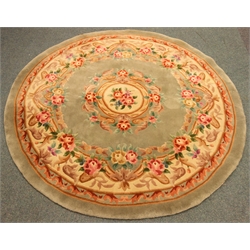  Chinese circular pale green gound washed woollen rug, Diameter 190cm  