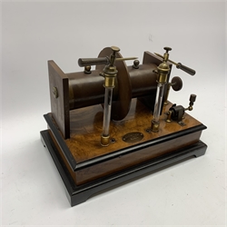 Victorian induction coil by John Browning 63 Strand London, on walnut and ebonised base with maker's plaque L33.5cm