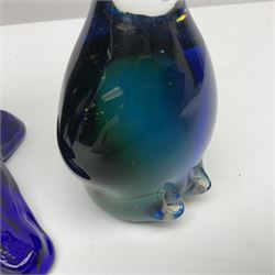 Murano glass clown, together with two glass penguin paperweights, clown H28cm