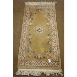  Small Chinese washed woollen wheat ground rug, 158cm x 76cm  