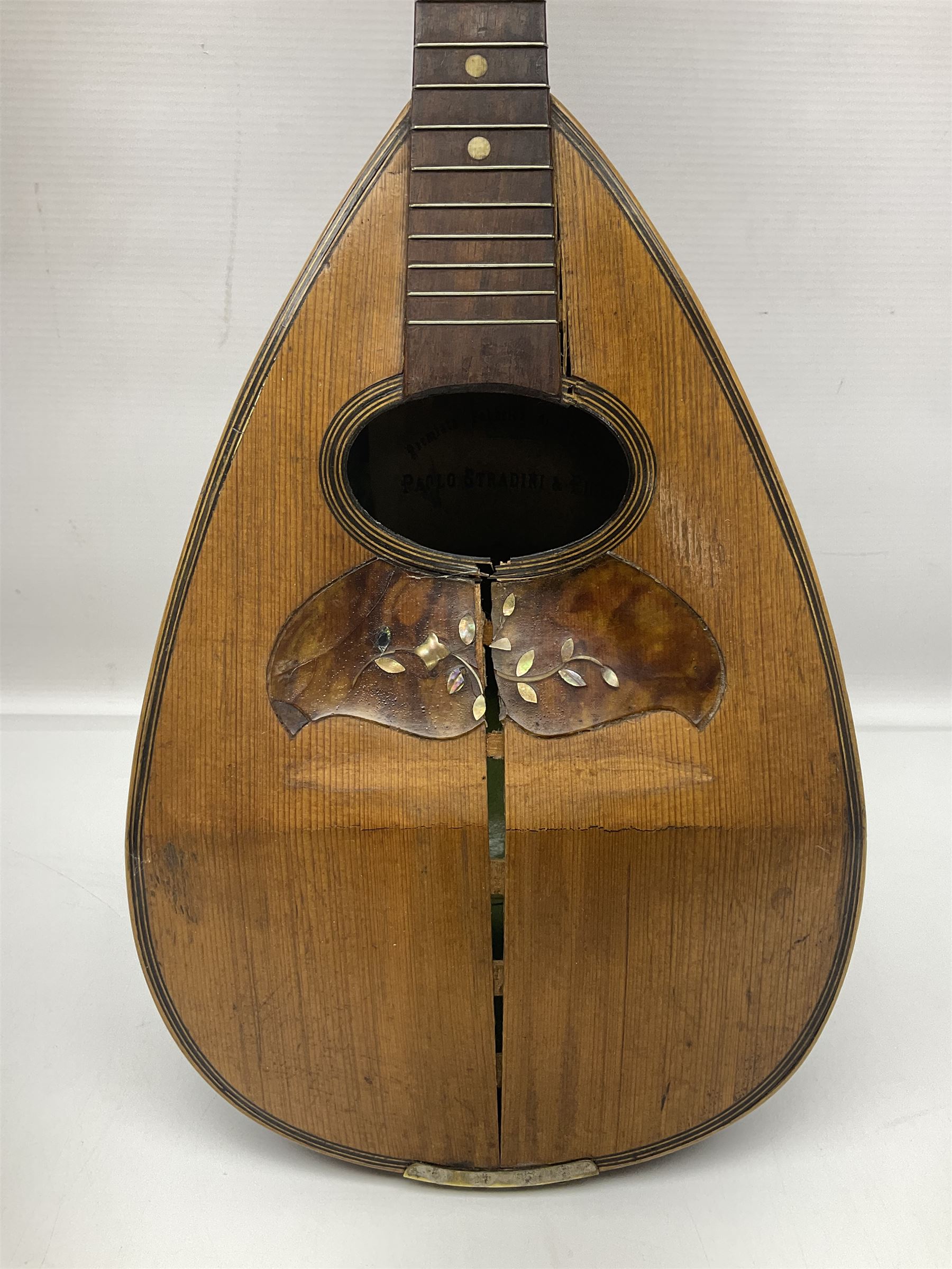 Lute mandolin hotsell