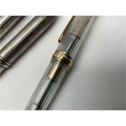 Cross sterling silver fountain pen, having fluted barrel and cap, stamped 