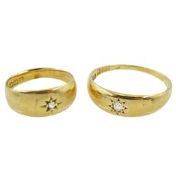 Two Edwardian 18ct gold single stone diamond rings, Birmingham 1902 and 1904