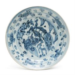 Chinese Ming Dynasty Provincial dish, decorated with Kylin and an external foliate boarder, D20cm 