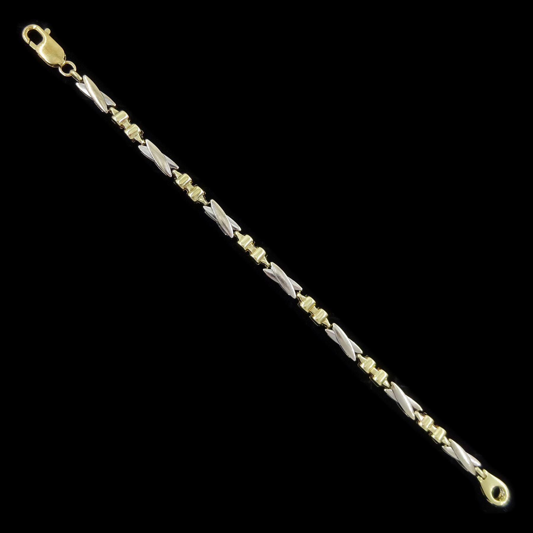 9ct white and yellow gold crosslink bracelet, stamped 375