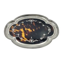 1920's silver and tortoiseshell dressing table tray, of quatrefoil form, the lobed silver edge encasing a tortoiseshell center with silver acanthus detail, hallmarked Elkington & Co Ltd, Birmingham 1921, L25cm W18cm