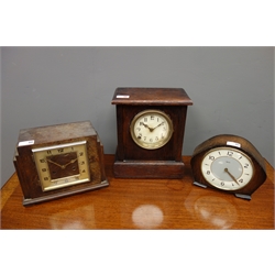  Early 20th century 'The Sessions Clock Co' oak cased mantel clock, Smiths oak cased mantel clock and an Art Deco style oak cased mantel clock   
